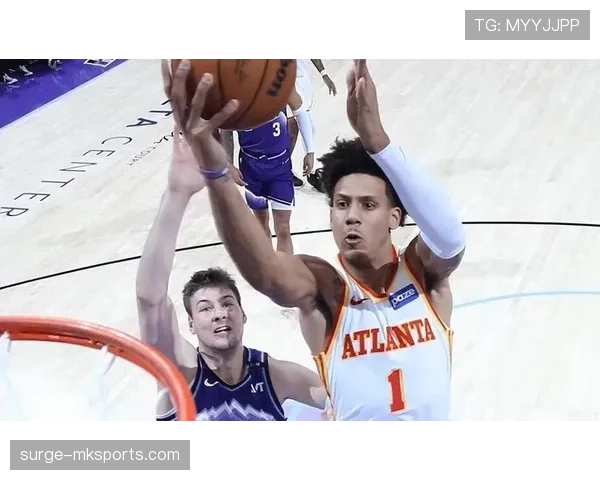 布克因伤缺阵,球队战绩受冲击引发关注 布克因伤缺阵,球队战绩受冲击引发关注