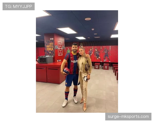 前斯特劳瑟全明星射手生涯动态更新：赛场内外的新篇章