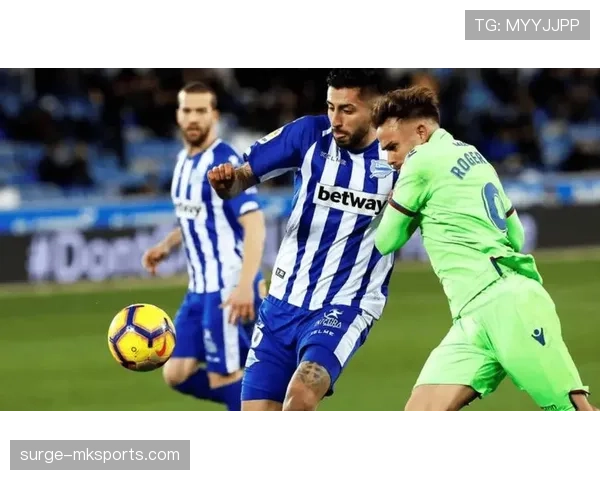 埃尔切更衣室团结一致，新赛季剑指强敌展现强大竞争力