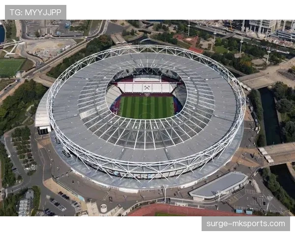 埃弗顿新球场建设进展顺利,预计将成为英超最现代化足球场之一 埃弗顿新球场建设进展顺利,预计将成为英超最现代化足球场之一