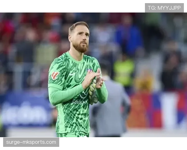 奥布拉克与库尔图瓦:门线反应与身高覆盖对比分析