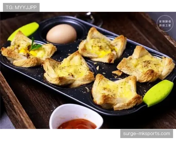 颜骏凌随手一晒家里早餐台，布置得比我朋友婚礼还讲究